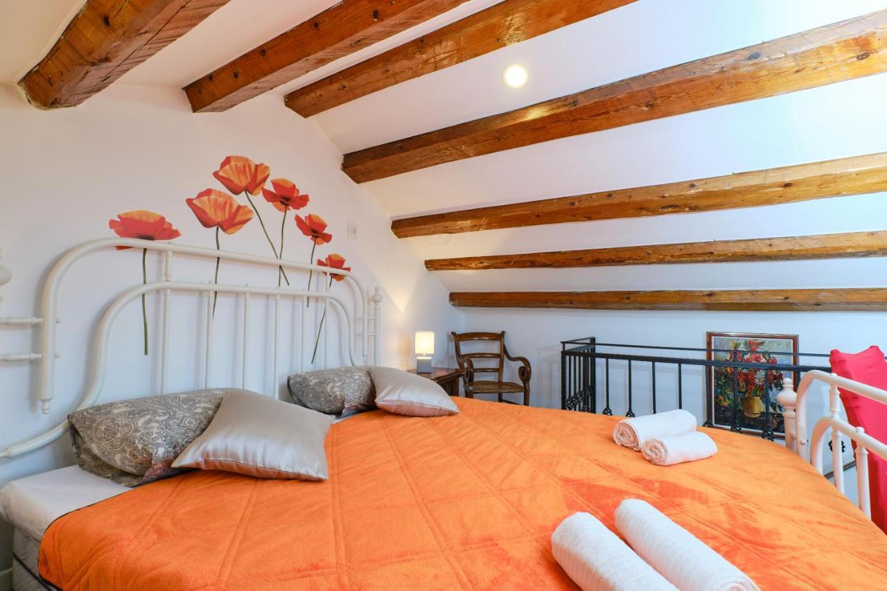 Apartment Kaleta Sveti Jakov 외부 사진